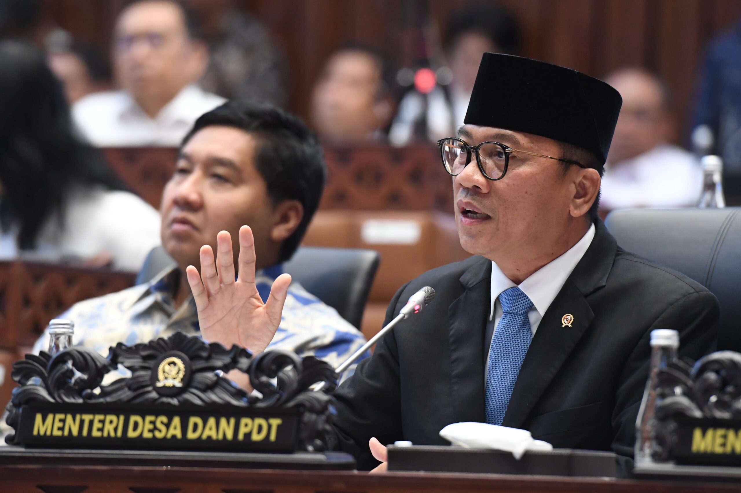 Bahas Konflik Agraria Bersama DPR, Mendes Ungkap Ada 2 Desa di Bogor Dilelang Bank.