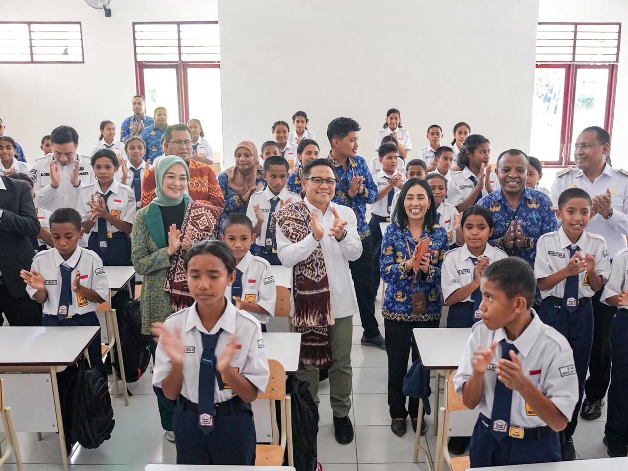 Menko PM Muhaimin Dorong Jumlah Sekolah Rakyat di NTT Ditambah untuk Mengentaskan Kemiskinan