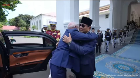 Prabowo Sambut Hangat Presiden Brasil di Istana Merdeka