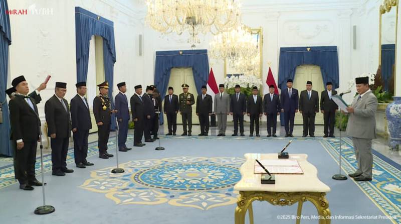 Presiden Prabowo Subianto Lantik Komisi Percepatan Reformasi Kepolisian, Jimly Jadi Ketua