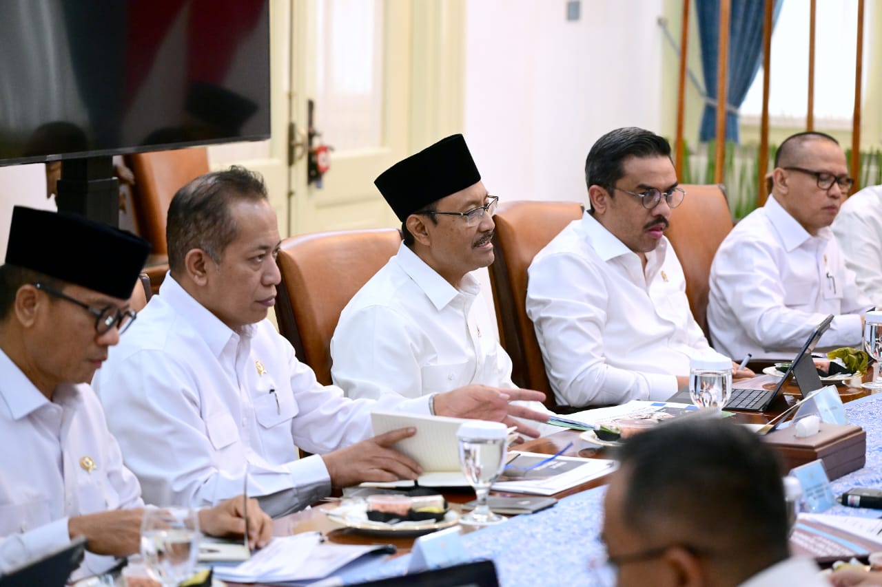 Ratas di Istana, Gus Ipul: Mengusulkan Program Makan Bergizi Gratis (MBG) untuk Lansia dan Penyandang Disabilitas