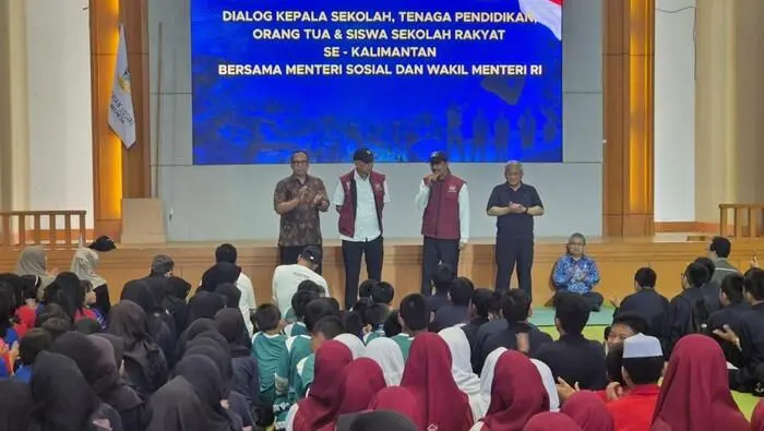 Presiden Prabowo Resmikan 166 Sekolah Rakyat, Bangun 104 Gedung Permanen