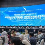 Seskab Teddy: Presiden Prabowo Terus Pantau Pemulihan Bencana Sumatra