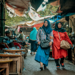Grafik menunjukkan prospek pasar kripto Indonesia, menyoroti potensi pertumbuhan dan risiko hukum yang mengiringinya.