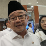 Mendikdasmen : Dana BOS Kini Bisa Dipakai untuk Bayar Gaji Guru Non-ASN