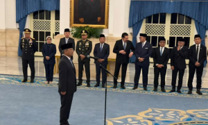 Reshuffle Kabinet, Prabowo Resmi Lantik Suahasil Nazara Jadi Menkeu