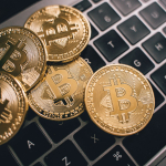 Perkembangan FinTech Peer-to-Peer Lending dan Regulasi OJK: Tips Cepat
